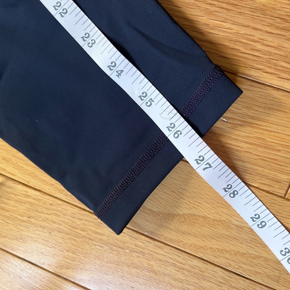 NWOT Athleta Rainer Printed Tight - Picture 9 of 9